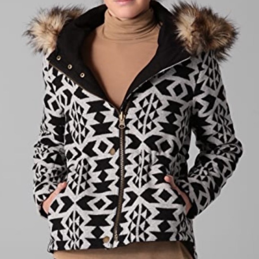 BB Dakota Reversible Everett Jacket with Geometric Pattern